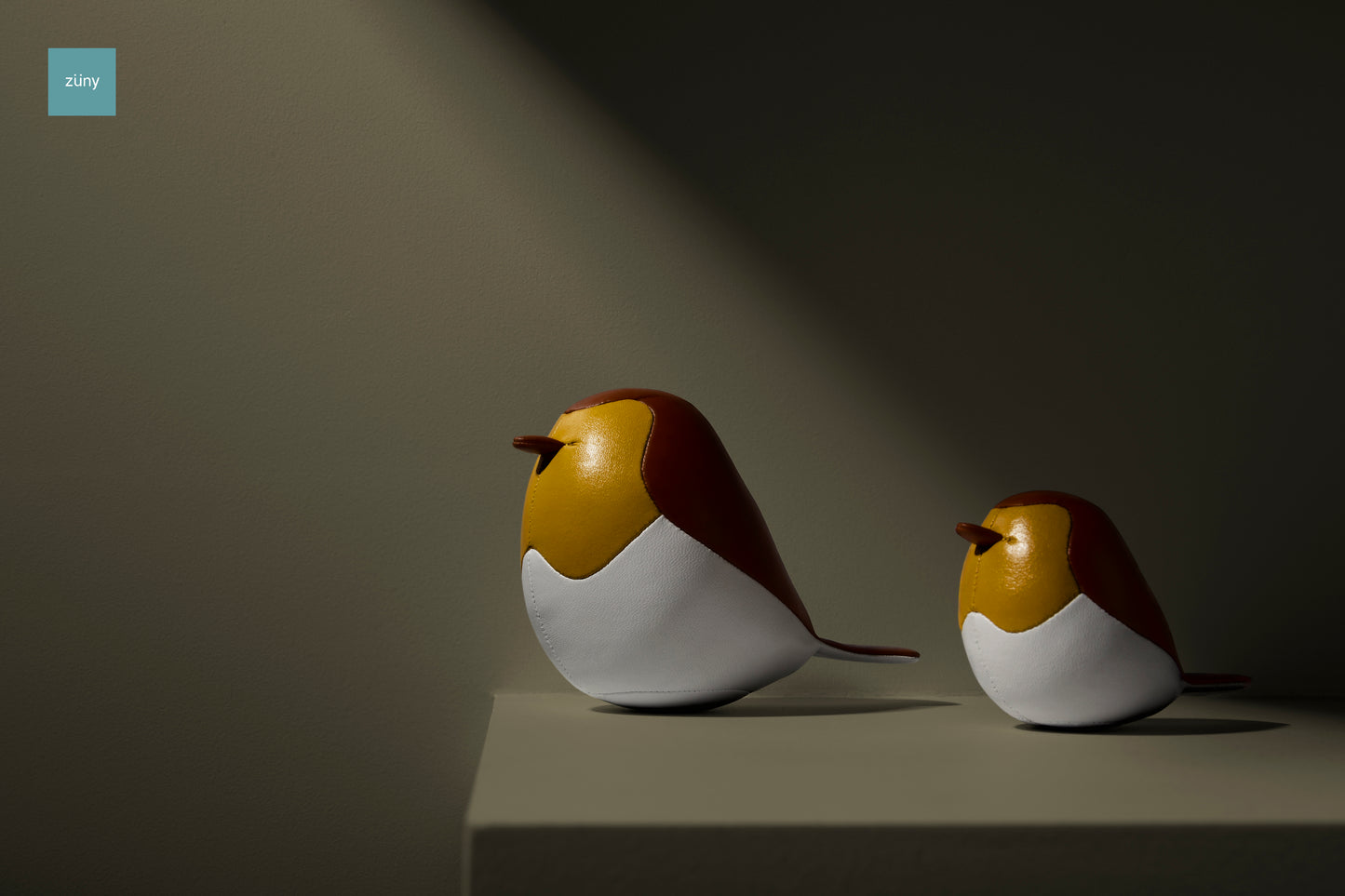 Robin Bird Paperweight